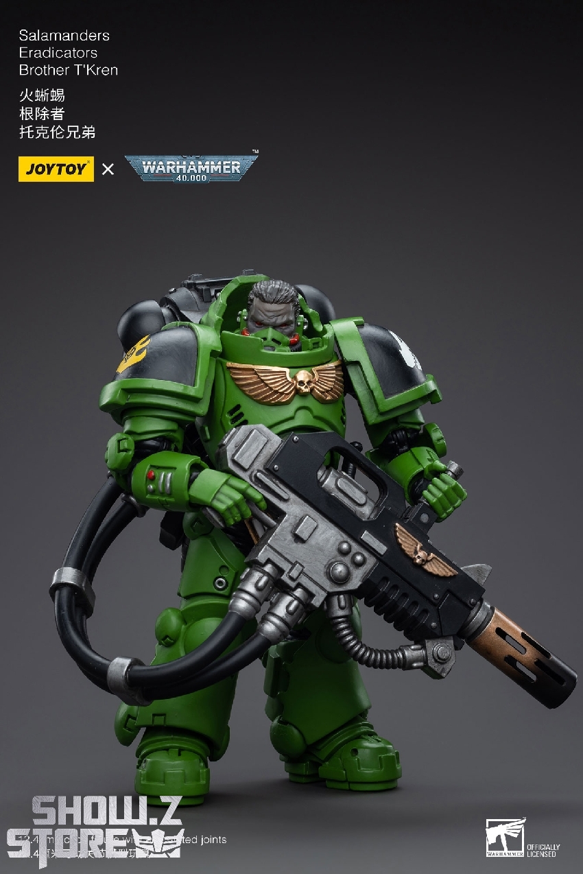 JoyToy 1/18 Salamanders Eradicators Brother TKron action pose heavily armed figure JoyToy 1/18 Salamanders Eradicators Brother TKron action pose heavily armed figure