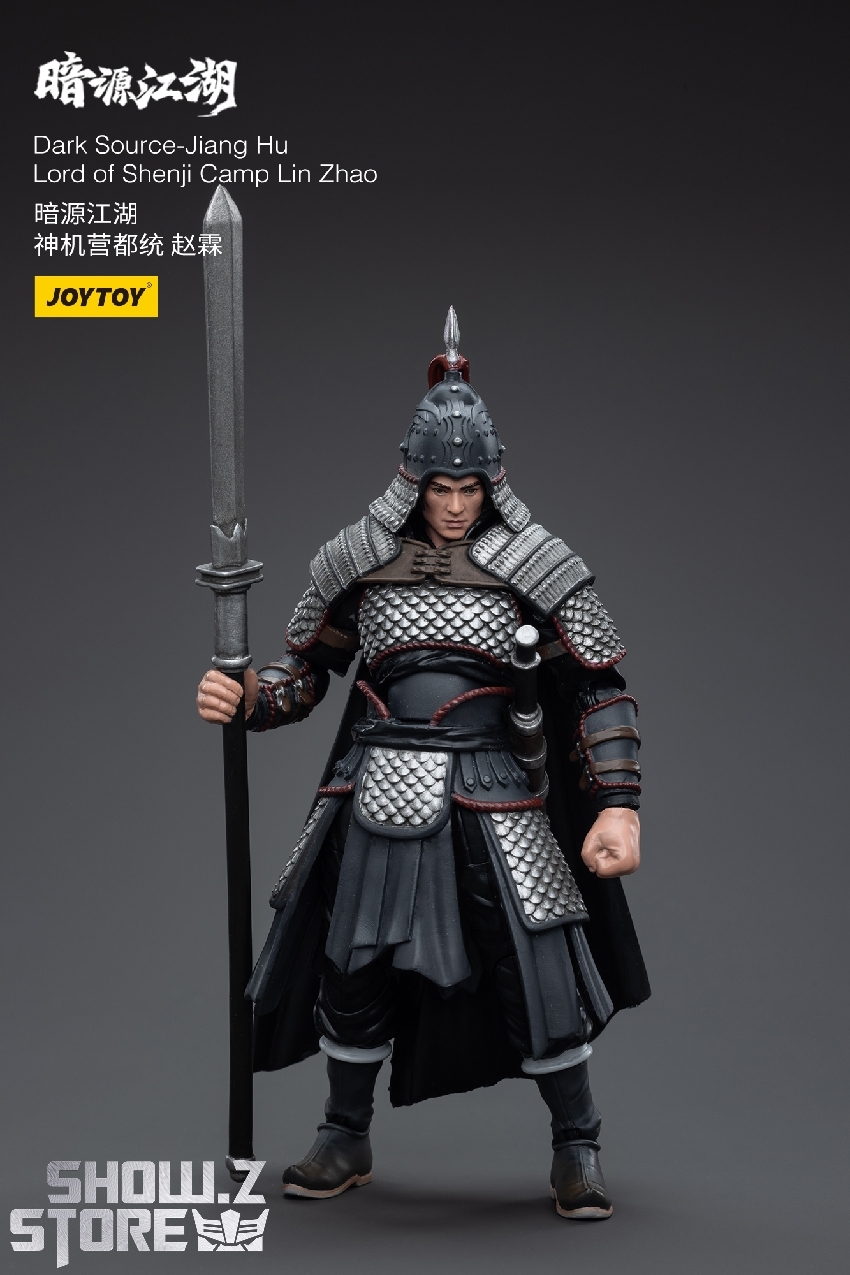 Jiang Hu warrior character from behind showing ornate armor details and back view Jiang Hu warrior character from behind showing ornate armor details and back view