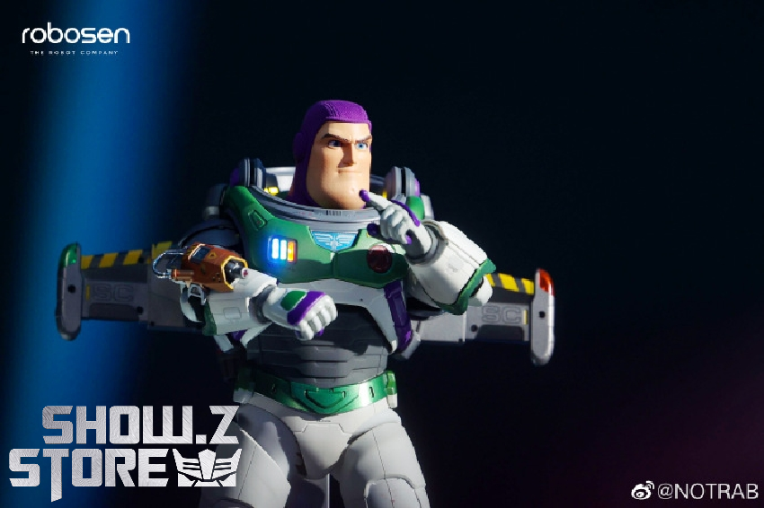 Robosen Buzz Lightyear Standard front facing pose articulated joints Robosen Buzz Lightyear Standard front facing pose articulated joints