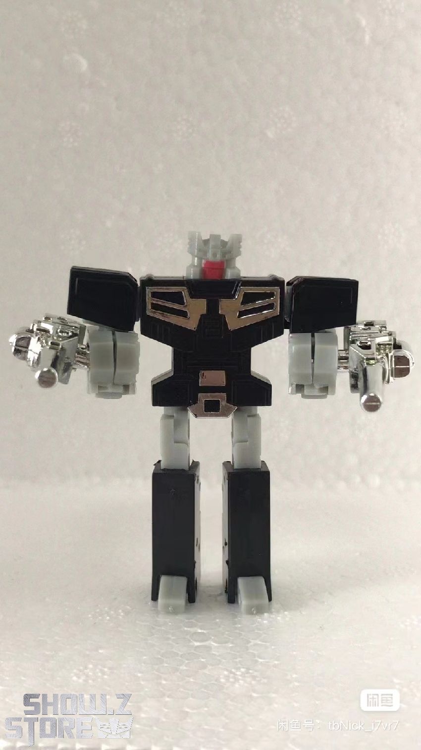 4th Party G1 Rewind and Steeljaw silver cassette figures in cassette form 4th Party G1 Rewind and Steeljaw silver cassette figures in cassette form