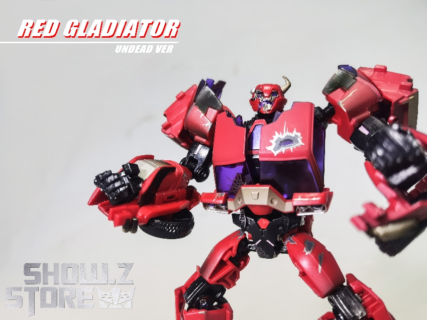 Cliffjumper in zombie version showing purple and black robot form Cliffjumper in zombie version showing purple and black robot form