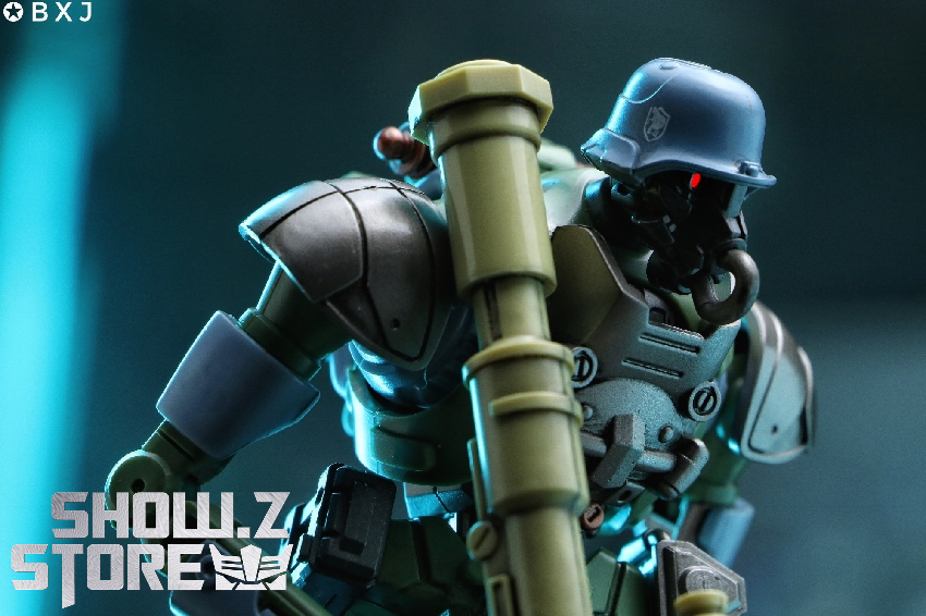Vulture Signaller figure blue armor holding weapon front pose Vulture Signaller figure blue armor holding weapon front pose