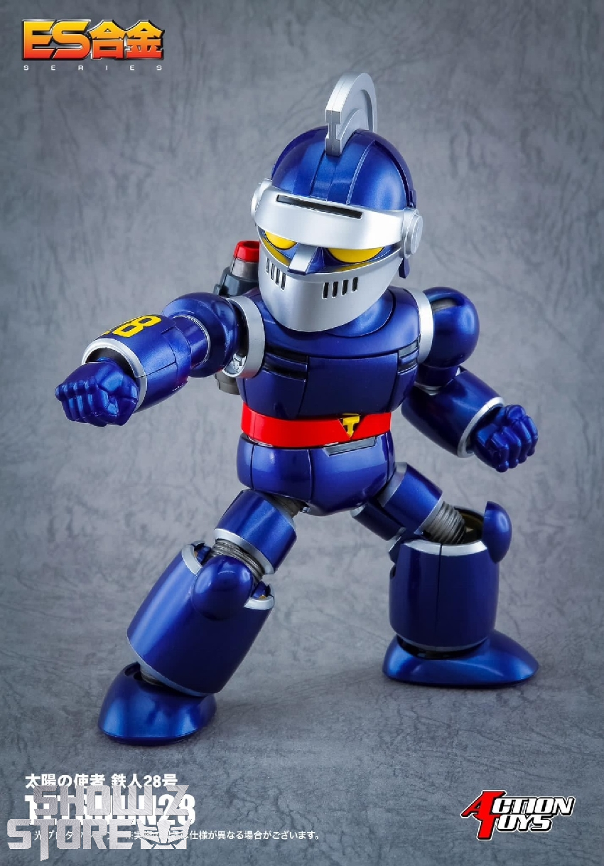 Tetsujin 28 mechanical robot with LED head light collectible toy figure Tetsujin 28 mechanical robot with LED head light collectible toy figure