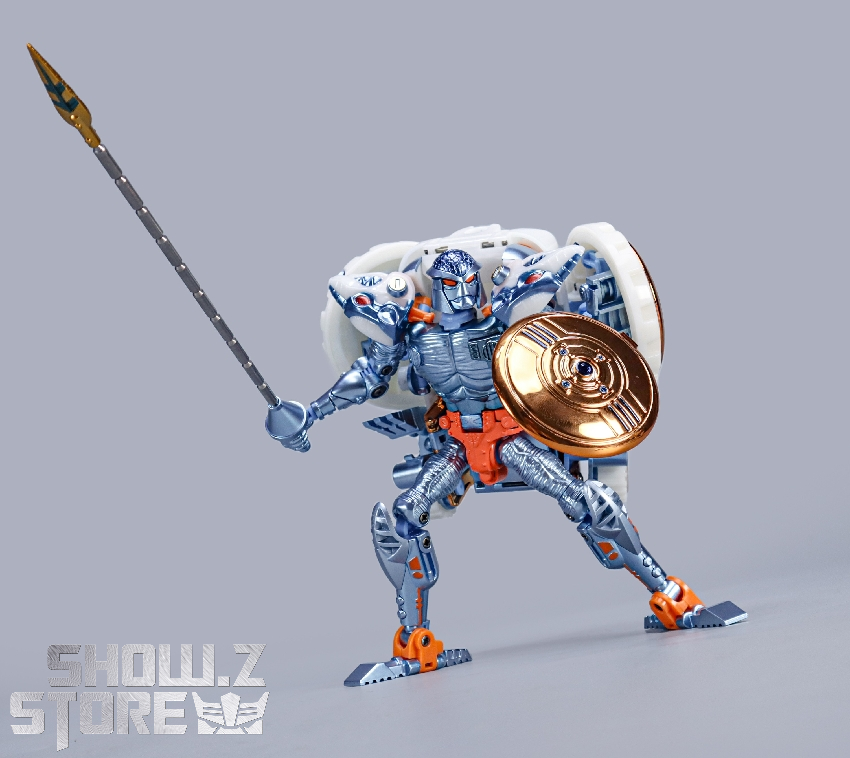 TransArt TransMetal Rattrap white blue version robot rat animal mode TransArt TransMetal Rattrap white blue version robot rat animal mode
