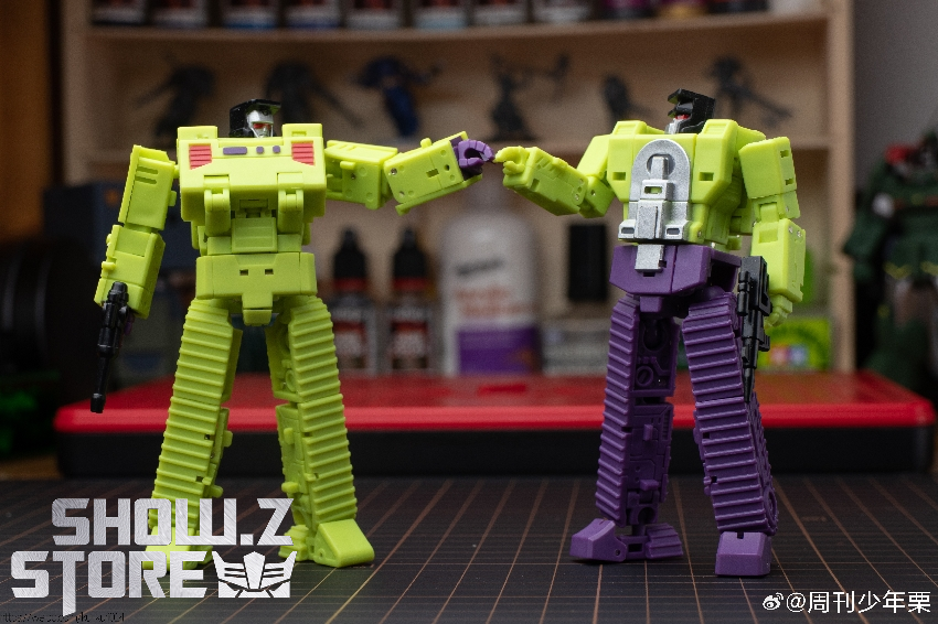Magic Square excavator bulldozer yellow and purple construction robot pair Magic Square excavator bulldozer yellow and purple construction robot pair