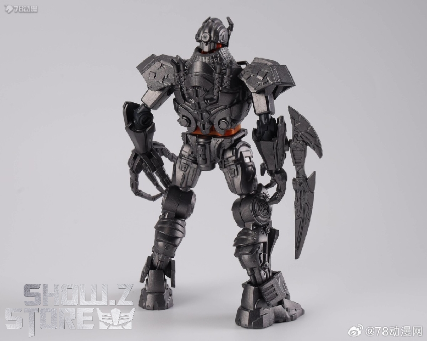 Blokees Transformers Bumblebee black robot with sharp blade weapons in standing pose Blokees Transformers Bumblebee black robot with sharp blade weapons in standing pose