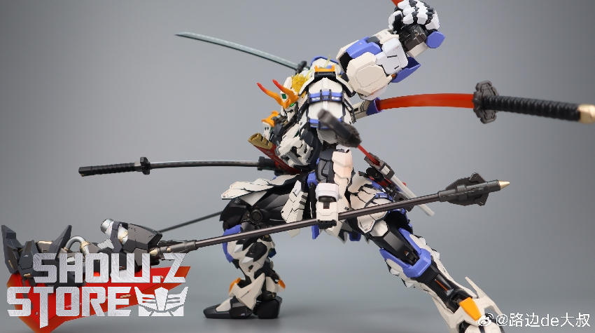 Moshow MCT-J02C Takeda Shingen Ultimate Level gundam robot with dual sword weapons Moshow MCT-J02C Takeda Shingen Ultimate Level gundam robot with dual sword weapons