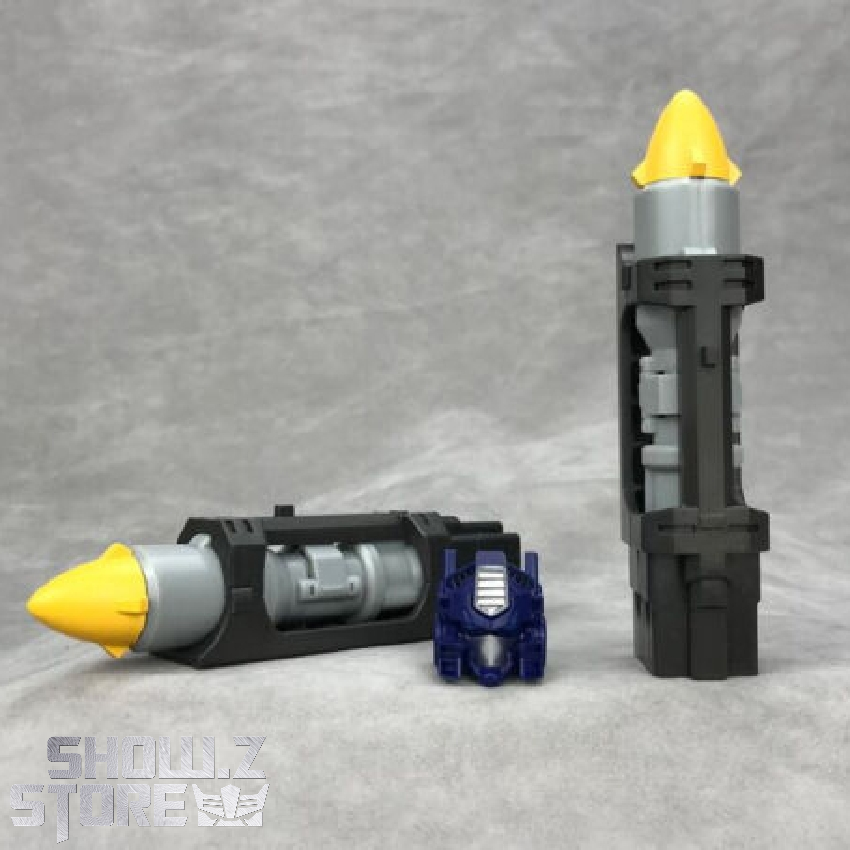 Visual Toys upgrade kit with yellow missile parts and black structural pieces included Visual Toys upgrade kit with yellow missile parts and black structural pieces included