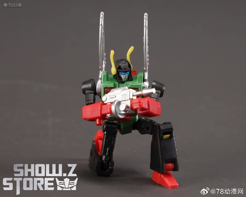 NewAge H10B H11B H12B Insecticons packaging showing set of three transforming robot parts NewAge H10B H11B H12B Insecticons packaging showing set of three transforming robot parts
