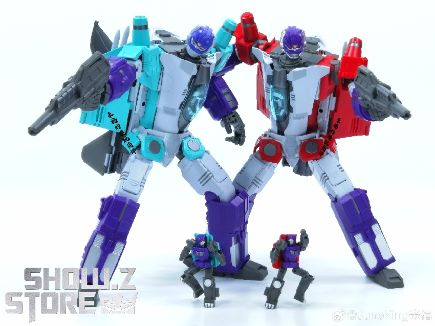 Fright Storm Dreadwind dual combiner robots in purple and red aircraft alternate modes Fright Storm Dreadwind dual combiner robots in purple and red aircraft alternate modes
