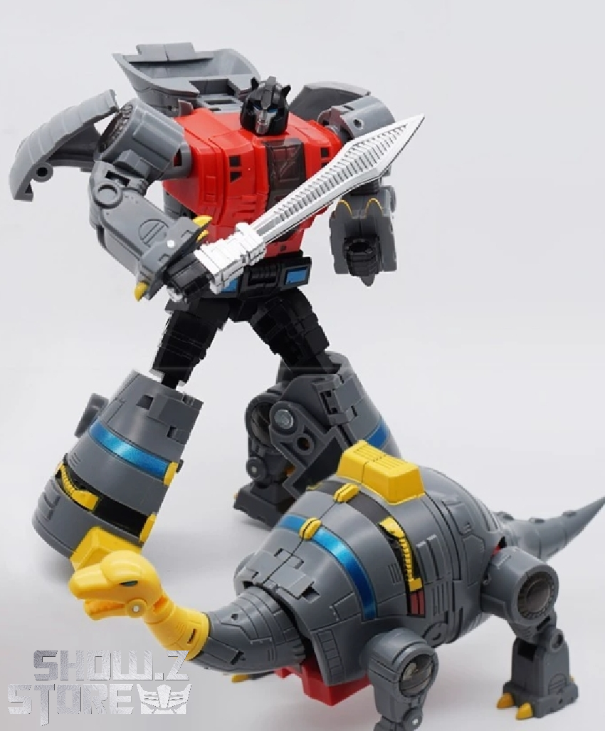 Multiple Dinobot robots stacked showing scale and articulation Multiple Dinobot robots stacked showing scale and articulation