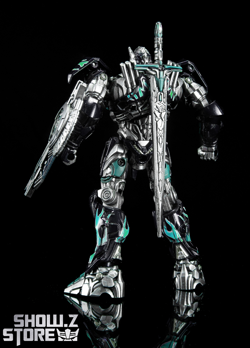 G-creation Knight Optimus Prime black version robot figure G-creation Knight Optimus Prime black version robot figure