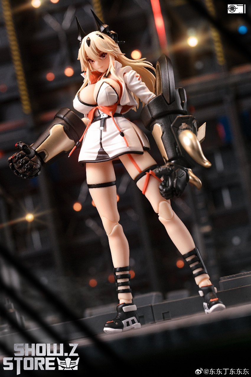 Snail Shell Shikura full body stance action pose display Snail Shell Shikura full body stance action pose display
