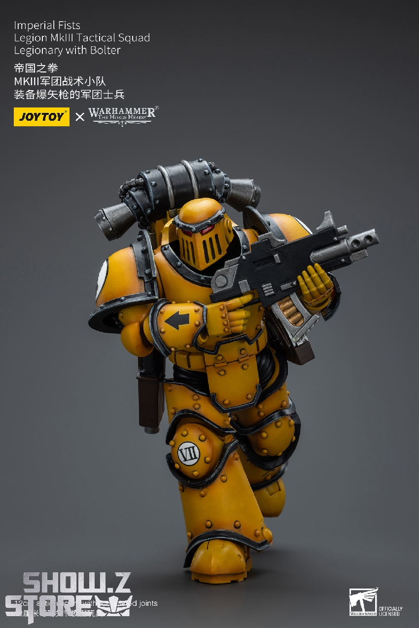 Side profile demonstrating detailed armor segments and weaponry attachment Side profile demonstrating detailed armor segments and weaponry attachment