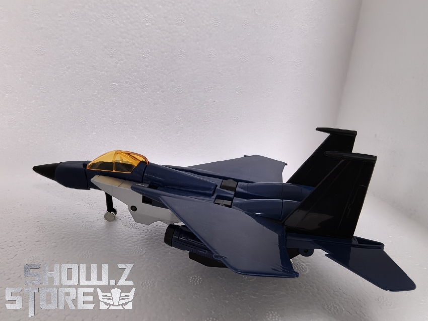 4th Party Thundercracker G1 navy blue fighter jet transformer aircraft mode 4th Party Thundercracker G1 navy blue fighter jet transformer aircraft mode