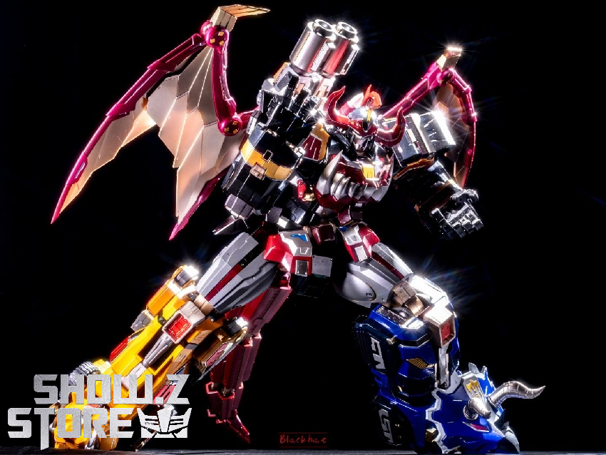 Flame Toys Dino Megazord transformation pink wings display Flame Toys Dino Megazord transformation pink wings display