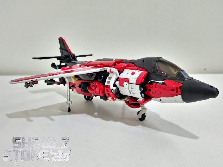 MetaGate Red Fantasy Shatter robot vehicle mode parts display MetaGate Red Fantasy Shatter robot vehicle mode parts display