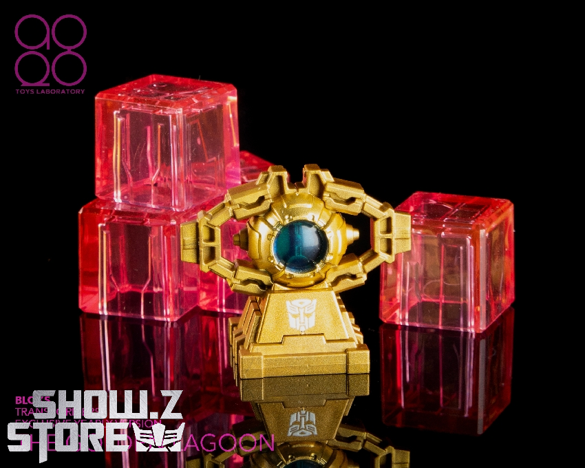 Golden Lagoon anniversary set with red crystal display case environmental diorama Golden Lagoon anniversary set with red crystal display case environmental diorama