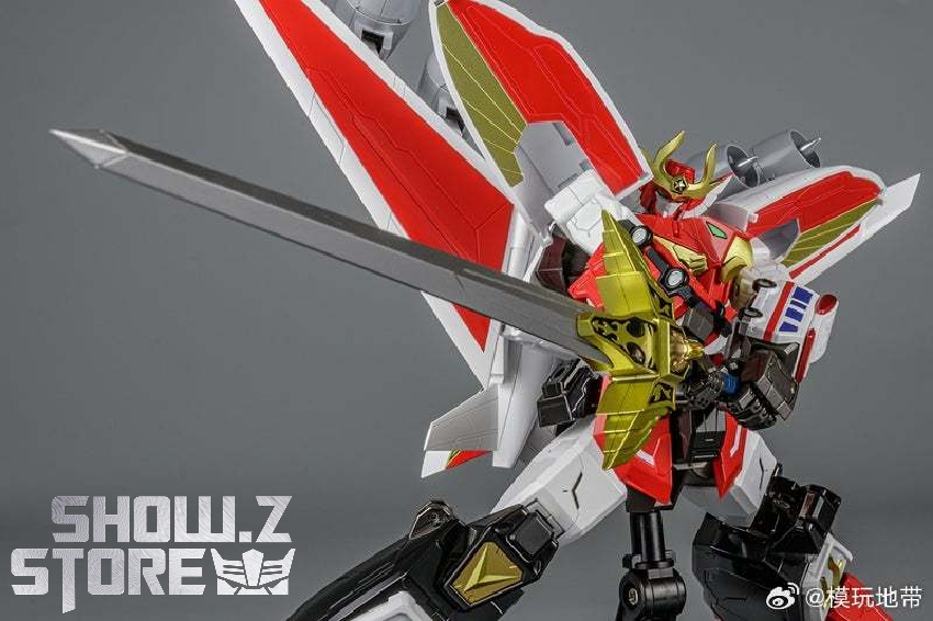 Fire Dagwon robot variant showing articulated transformation with red and gold armor plating Fire Dagwon robot variant showing articulated transformation with red and gold armor plating