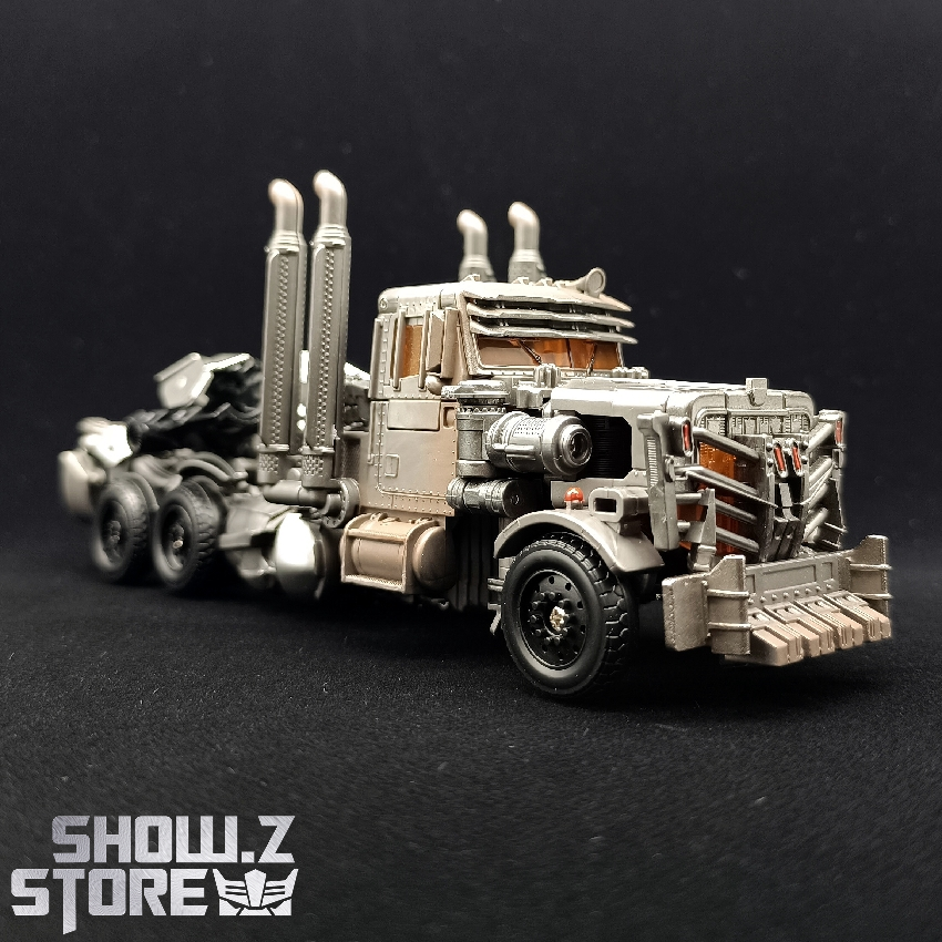 Scourge robot in tan and brown vehicle mode with turret Scourge robot in tan and brown vehicle mode with turret