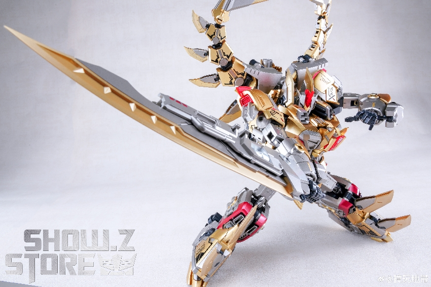 Cang-Toys Stegsarow Snarl wide stance armor display pose Cang-Toys Stegsarow Snarl wide stance armor display pose