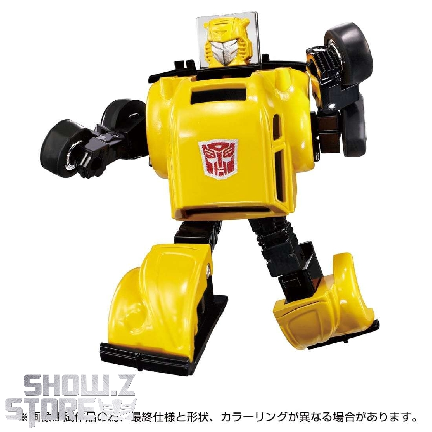 Yellow robot warrior full form showing articulation and action figure Yellow robot warrior full form showing articulation and action figure