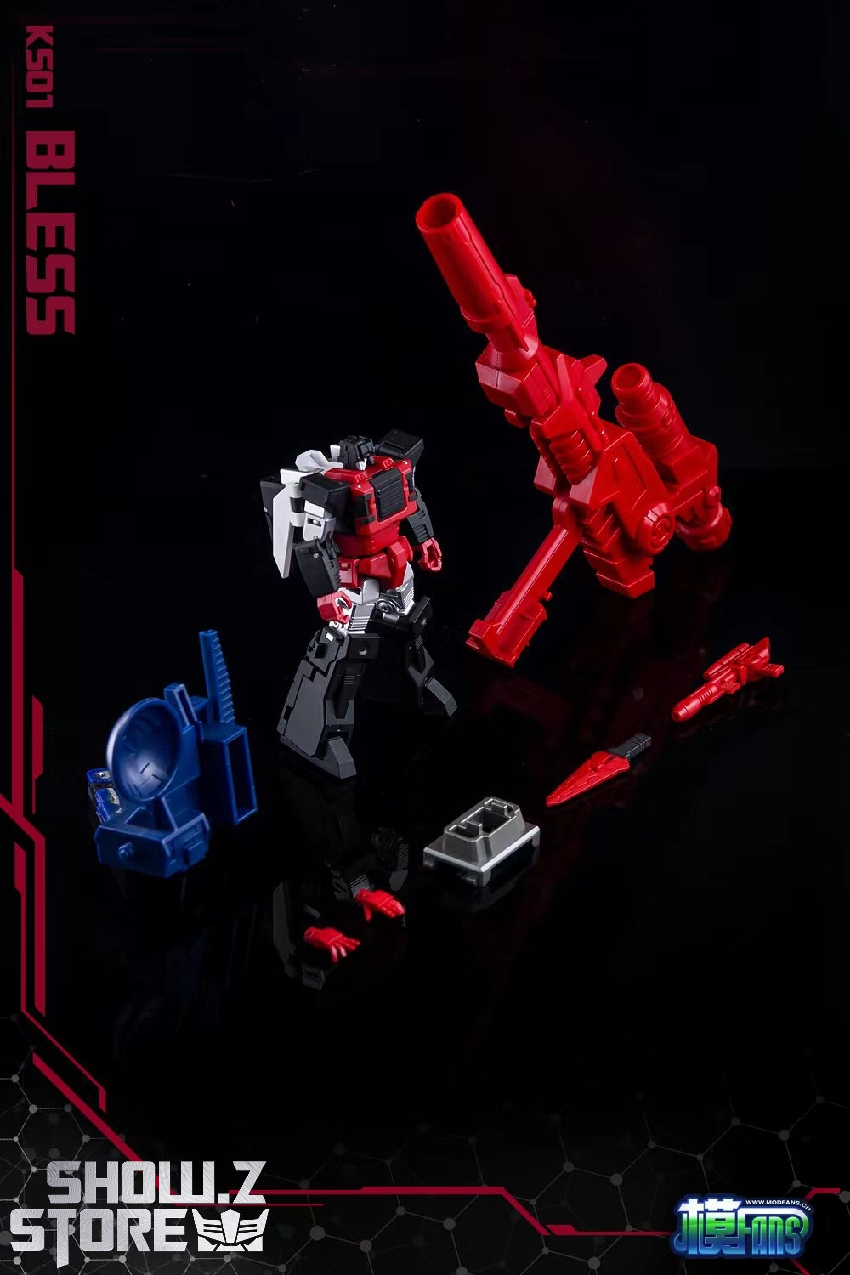 Overhead view showing red robot with fully extended armor panels Overhead view showing red robot with fully extended armor panels