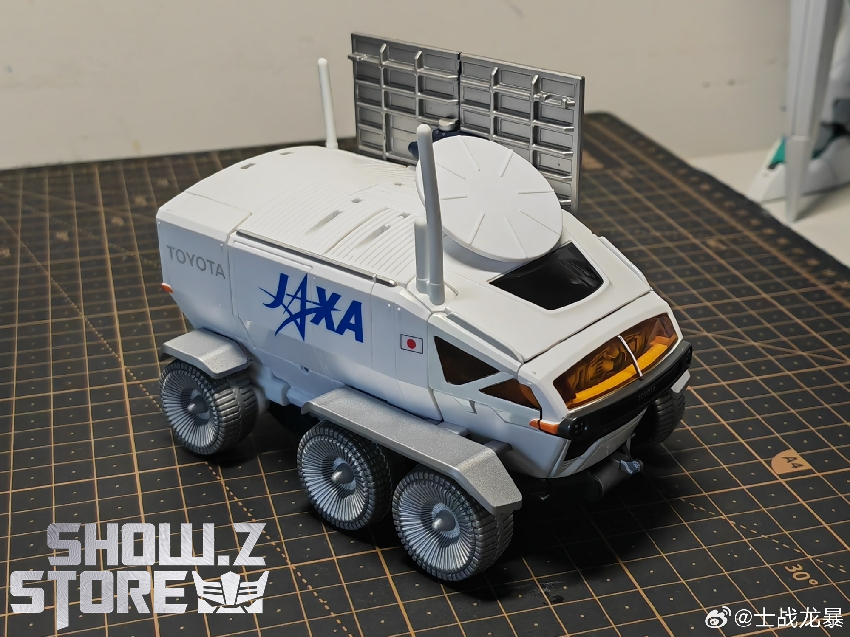 White lunar truck in compact form with detailed cockpit area White lunar truck in compact form with detailed cockpit area