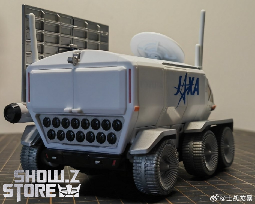 Blue lunar rover with cabin window and detailed wheels Blue lunar rover with cabin window and detailed wheels