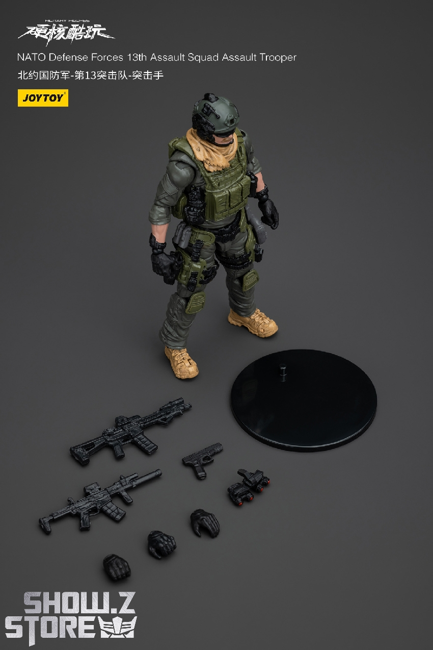 Coldplay Defense Force soldier figure with military equipment accessories Coldplay Defense Force soldier figure with military equipment accessories