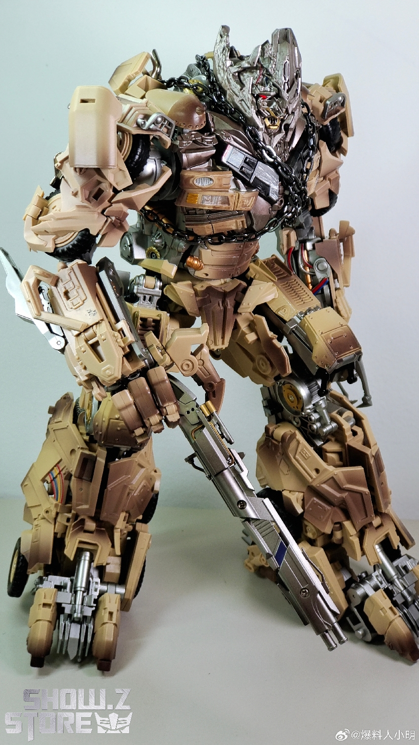 DP-01 Desperado Megatron tan weathered battle damaged robot figure DP-01 Desperado Megatron tan weathered battle damaged robot figure