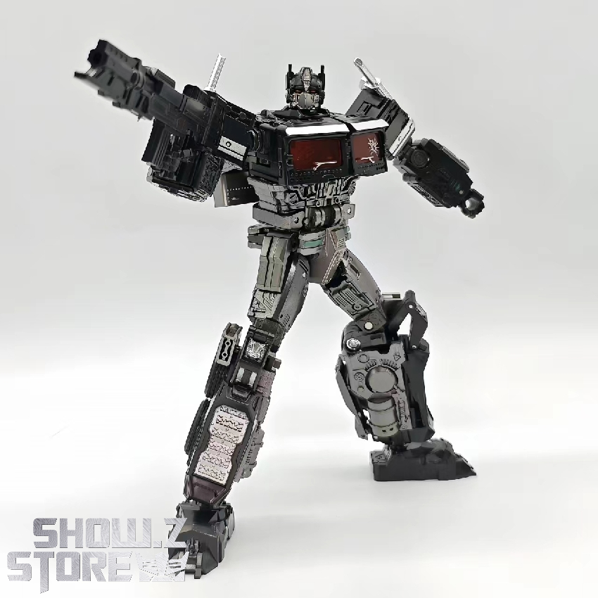 Optimus Prime robot transformation pose between modes Optimus Prime robot transformation pose between modes