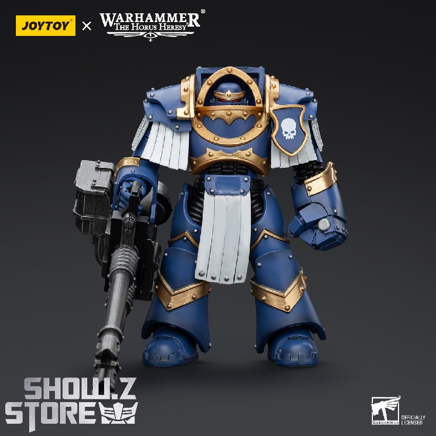 Space marine warrior displaying elaborate chapter colors ornamental armor detail Space marine warrior displaying elaborate chapter colors ornamental armor detail
