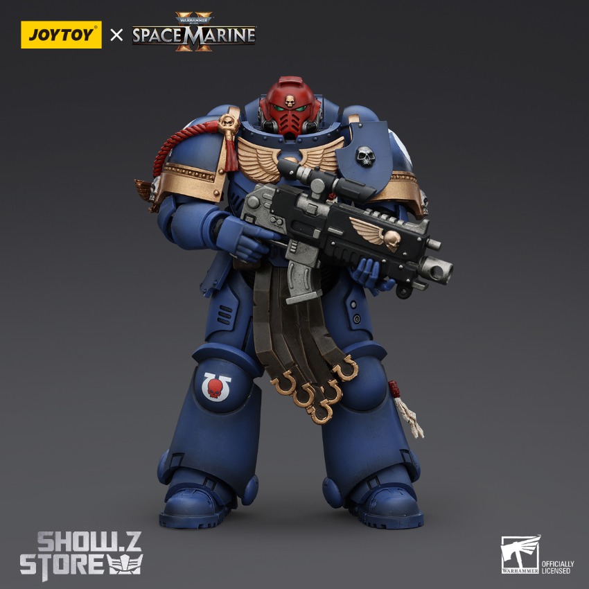 Space marine red helmet armor with belt and details visible Space marine red helmet armor with belt and details visible