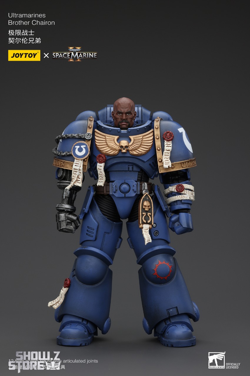 JoyToy 1/18 Warhammer 40K Ultramarines Brother Chairon bald warrior JoyToy 1/18 Warhammer 40K Ultramarines Brother Chairon bald warrior