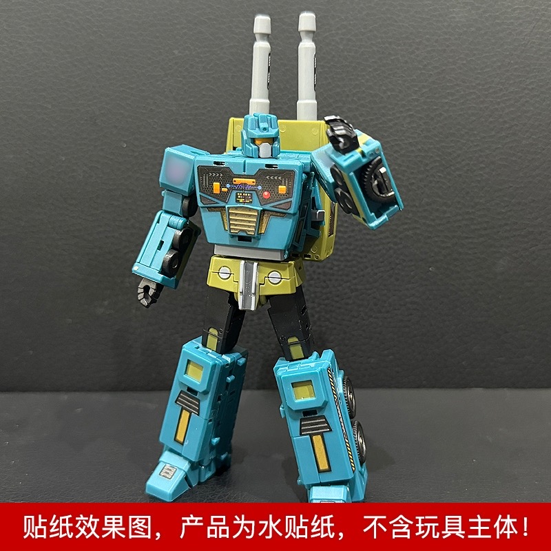 Robot combiner with applied decals weapons visible display Robot combiner with applied decals weapons visible display