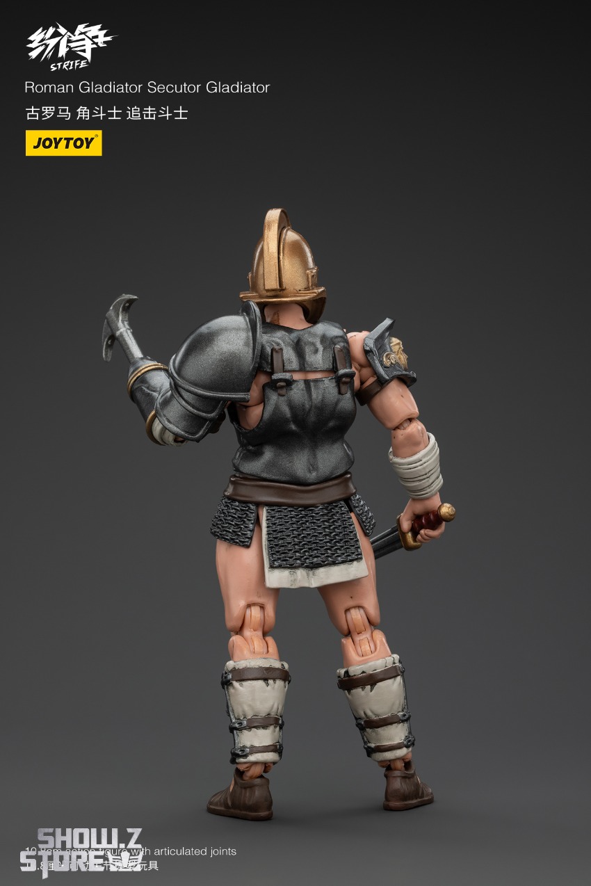 Roman Secutor showing dynamic pose with sword shield held ready Roman Secutor showing dynamic pose with sword shield held ready