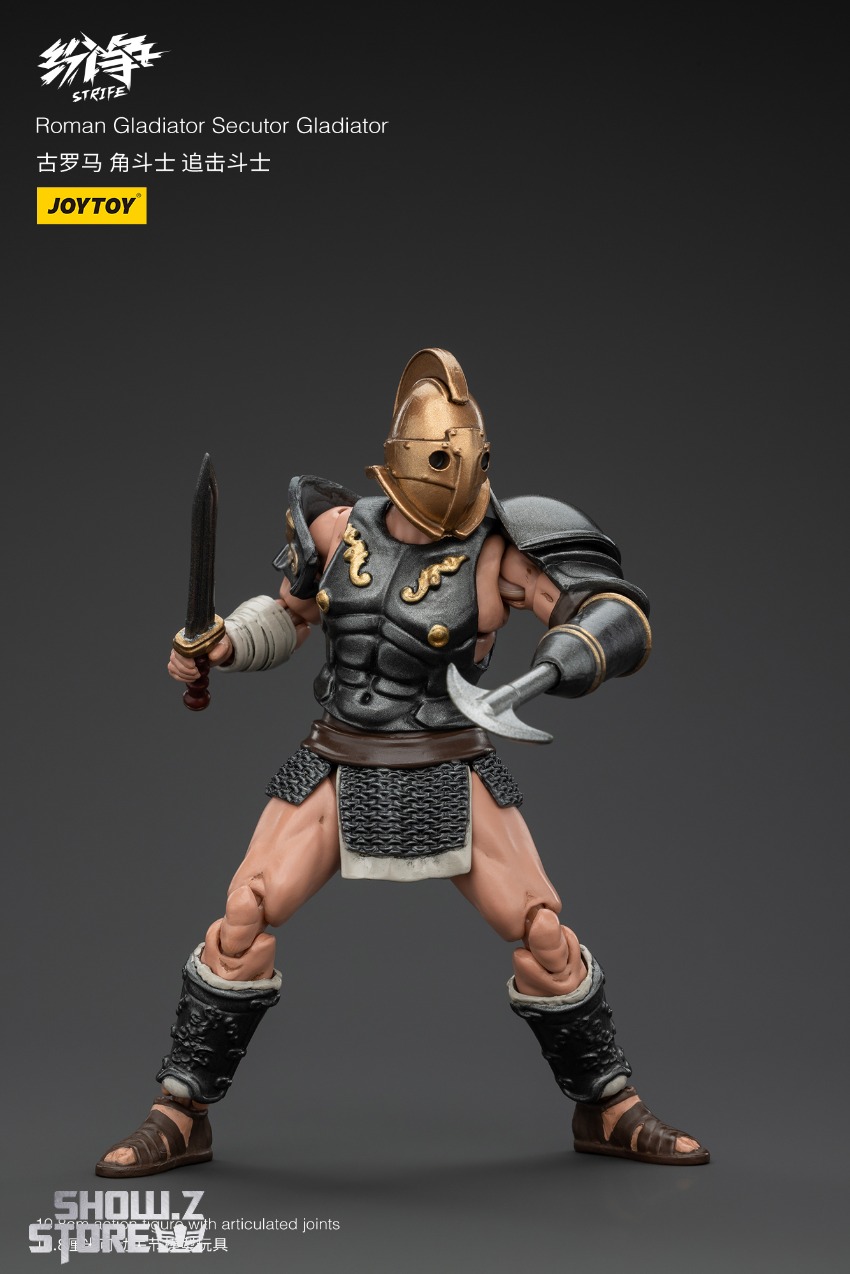JoyToy Secutor gladiator golden helmet displaying weapon armor detail JoyToy Secutor gladiator golden helmet displaying weapon armor detail