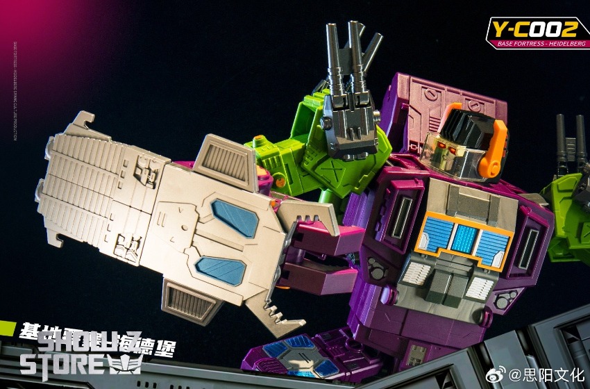 Siyang Scorponok armor base display stand golden detail Siyang Scorponok armor base display stand golden detail