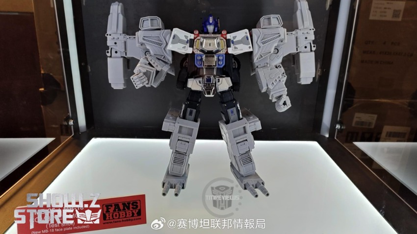 FansHobby Energon Optimus Prime white red robot spread wings FansHobby Energon Optimus Prime white red robot spread wings