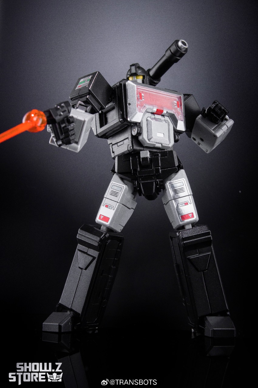 XTransbots Perceptor Black Version firing weapon energy effect XTransbots Perceptor Black Version firing weapon energy effect