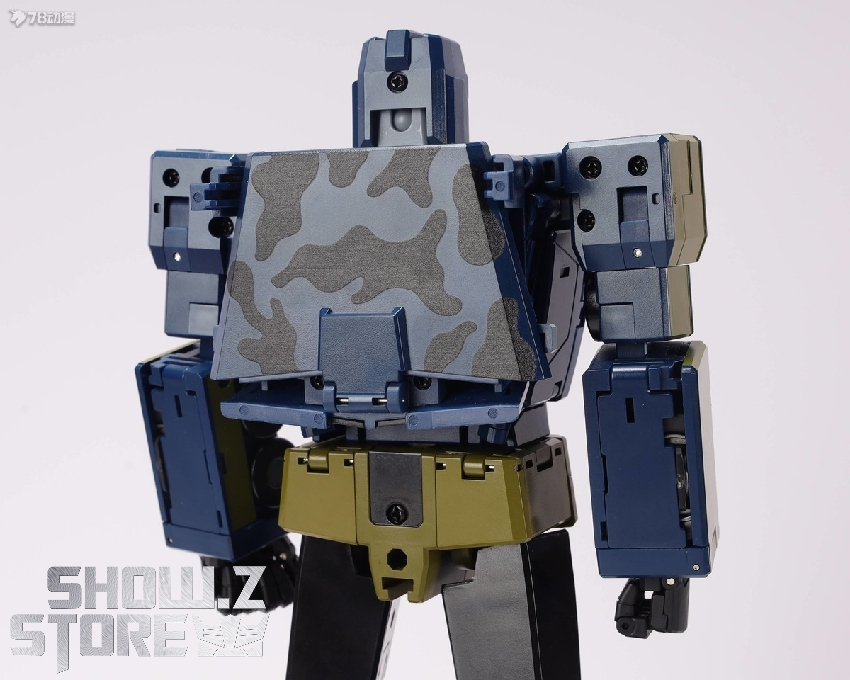 Blue robot yellow stripe displayed action pose with weapon ready Blue robot yellow stripe displayed action pose with weapon ready