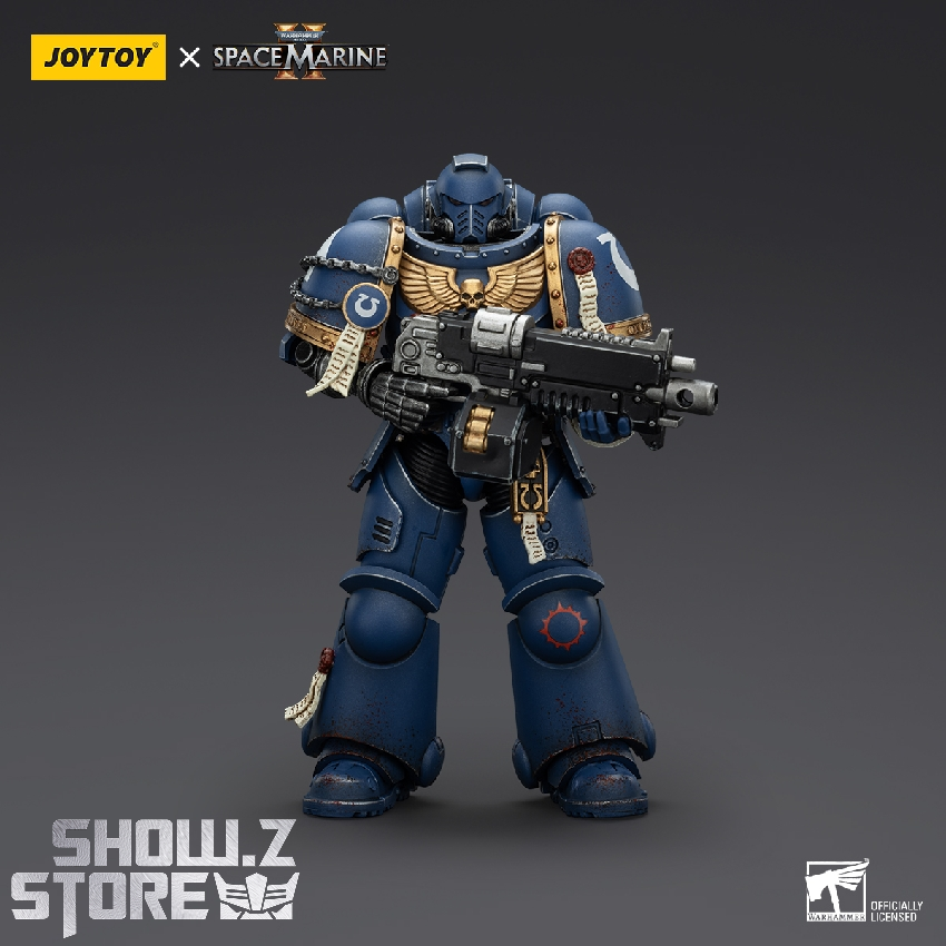 Blue gold armored brother Space Marine standard Ultramarines gear Blue gold armored brother Space Marine standard Ultramarines gear