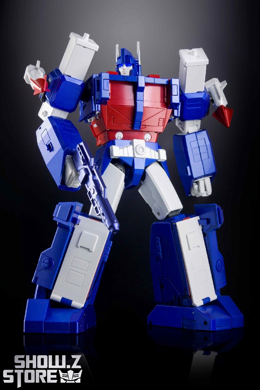 Blue red robot showing tactical weapon configuration stance Blue red robot showing tactical weapon configuration stance