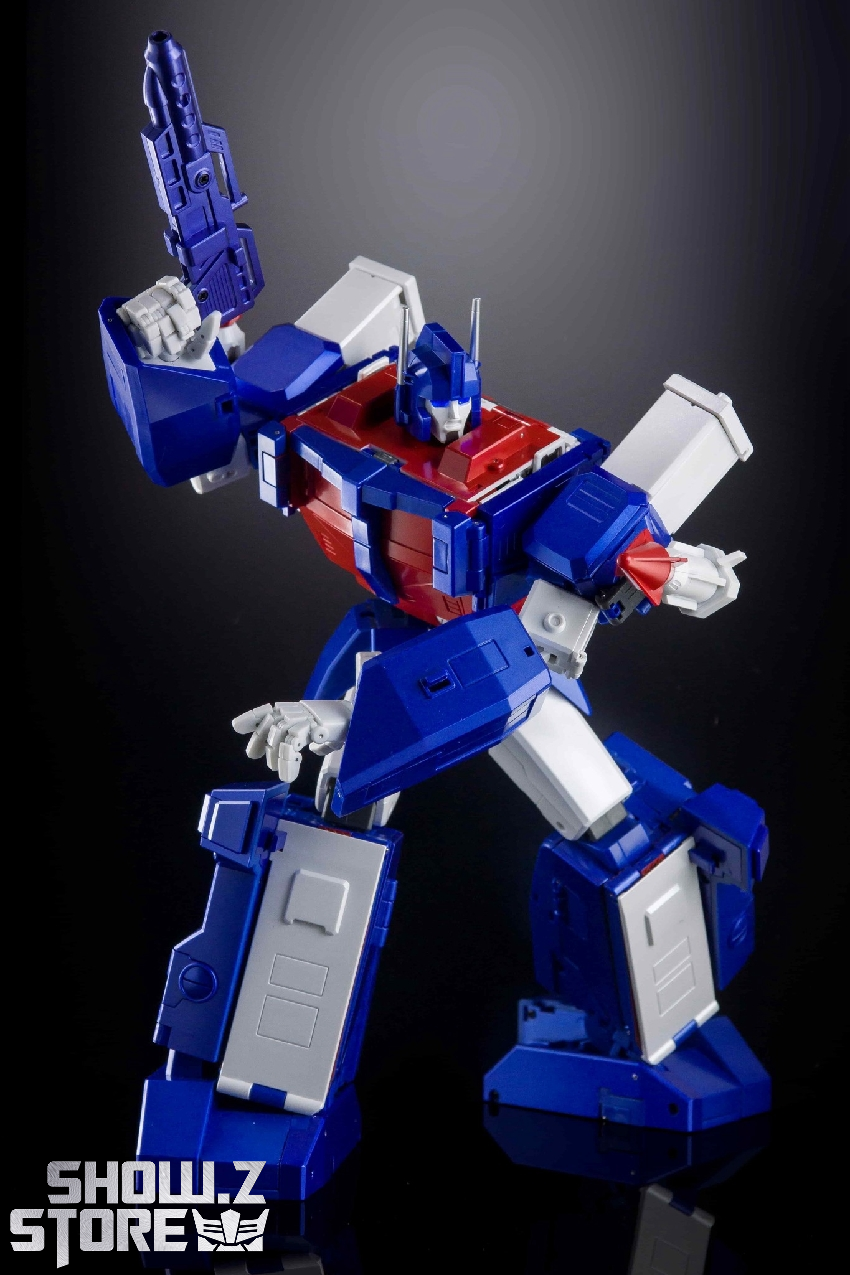 Commander Stack figure robot mode blue upper body red torso Commander Stack figure robot mode blue upper body red torso