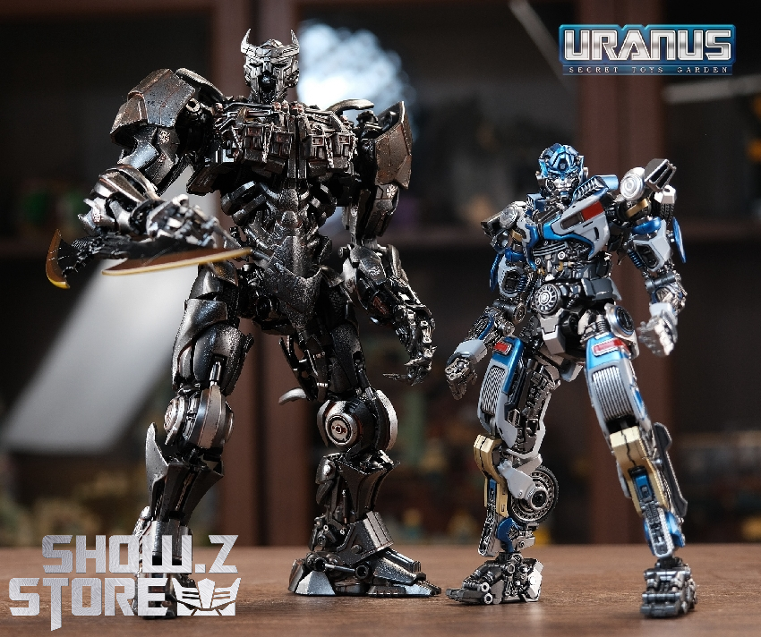 Detailed mechanical design showing complex armor plating articulated structure Detailed mechanical design showing complex armor plating articulated structure