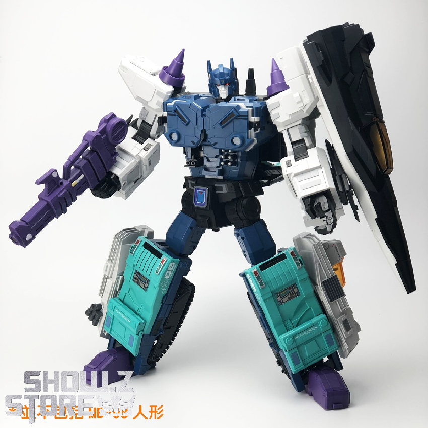 Purple and blue robot with armor equipped in standing pose Purple and blue robot with armor equipped in standing pose