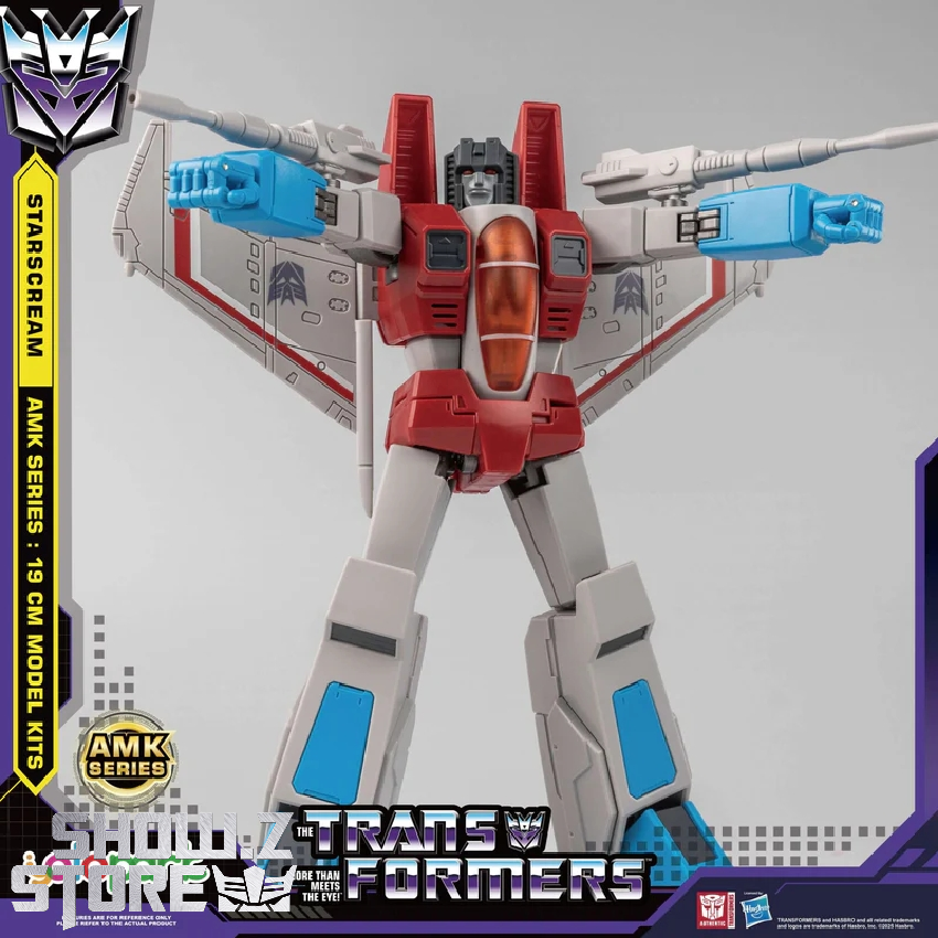 Starscream jet warrior G1 Transformers figure articulated wings robot Starscream jet warrior G1 Transformers figure articulated wings robot