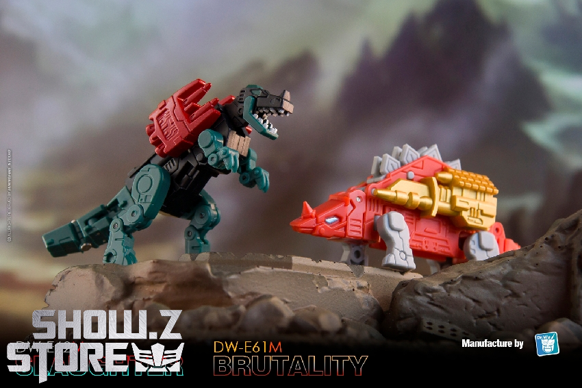 Dinosaur robot articulated limbs weapon accessories included Dinosaur robot articulated limbs weapon accessories included