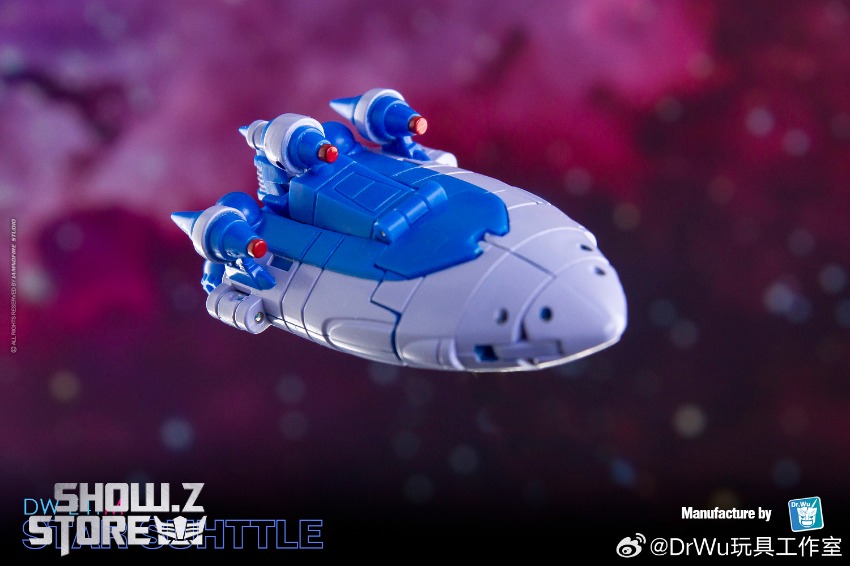 Compact transformation figure in blue paint scheme with spacecraft mode Compact transformation figure in blue paint scheme with spacecraft mode
